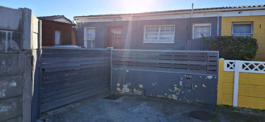 To Let 2 Bedroom Property for Rent in Rocklands Western Cape